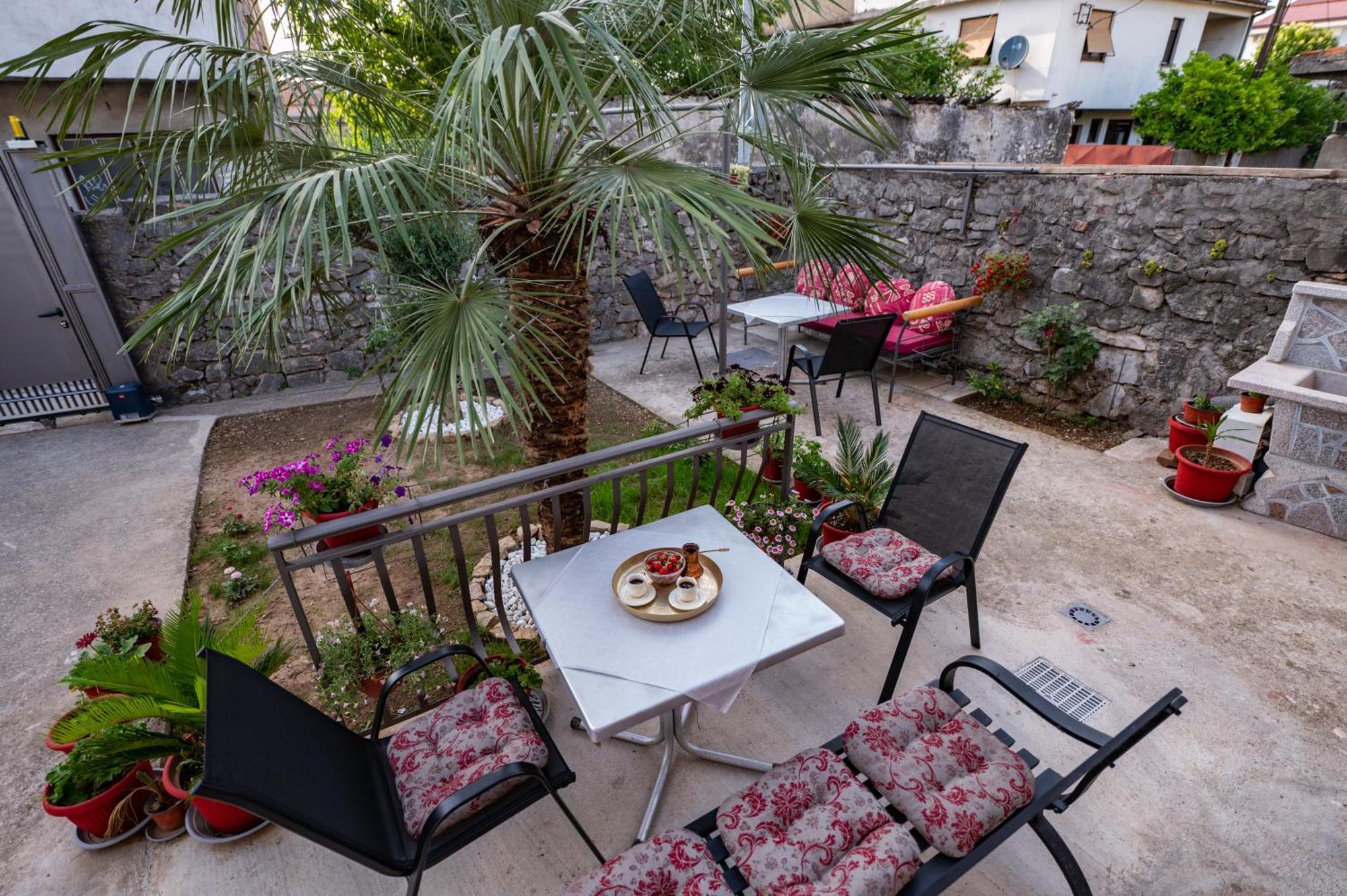 Apartmani Kaan بودغوريتْسا المظهر الخارجي الصورة