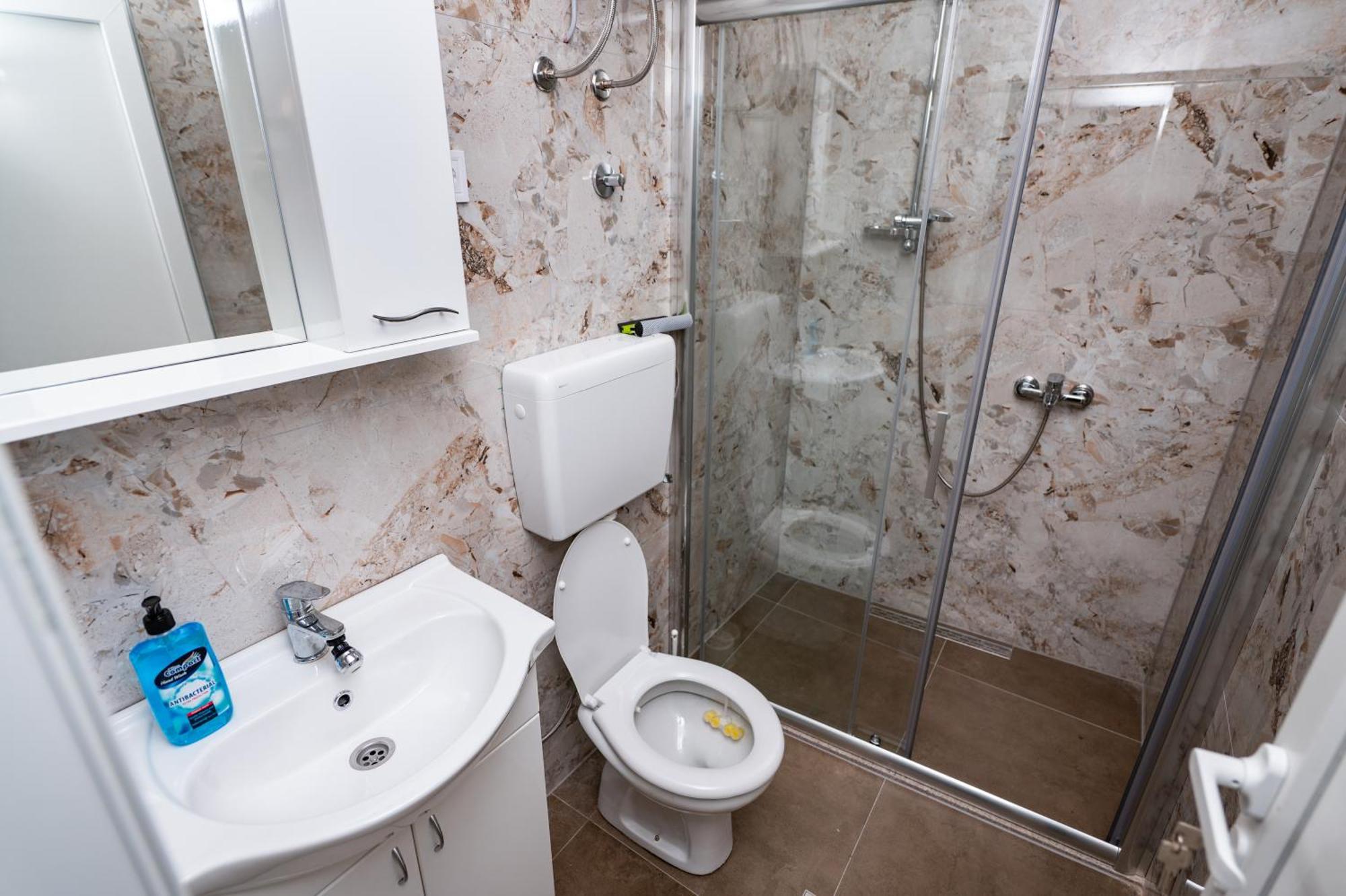 Apartmani Kaan بودغوريتْسا المظهر الخارجي الصورة