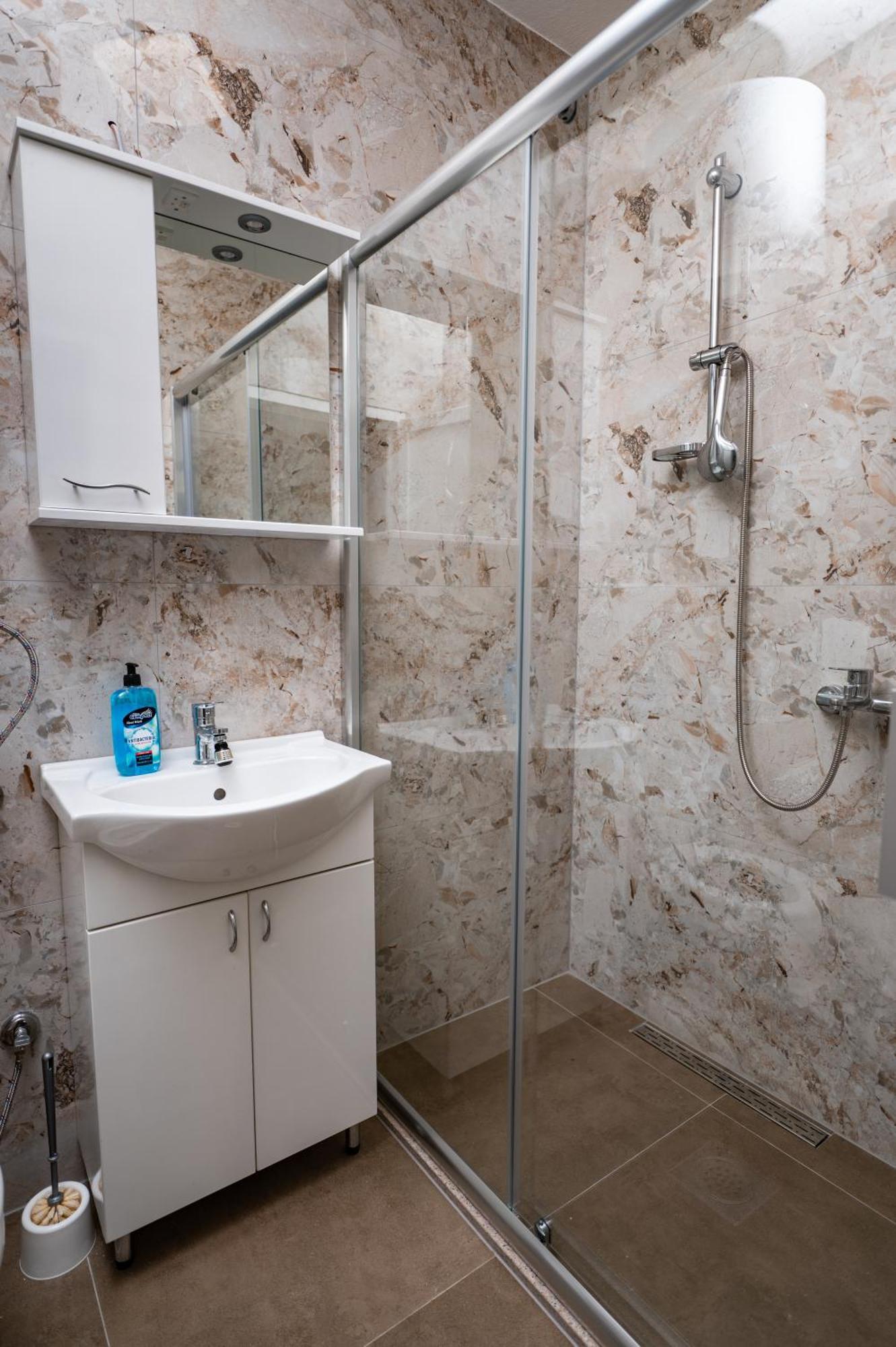 Apartmani Kaan بودغوريتْسا المظهر الخارجي الصورة